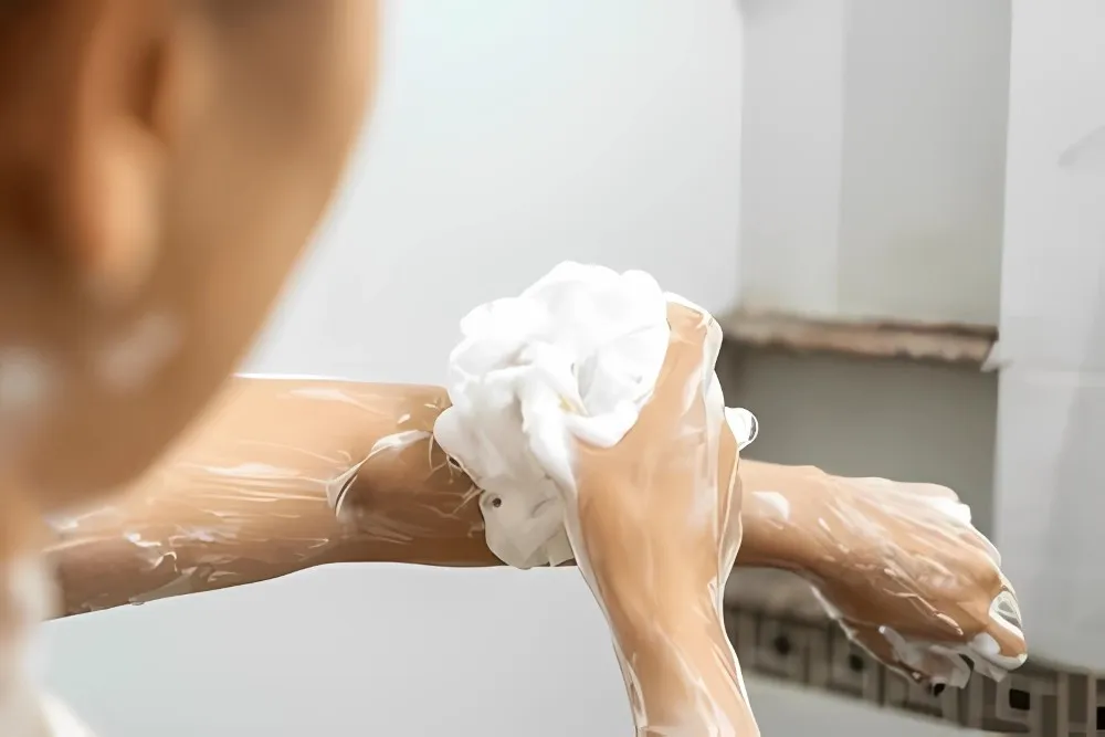 Sabun Antiseptik Tanpa Bikin Kulit Kering