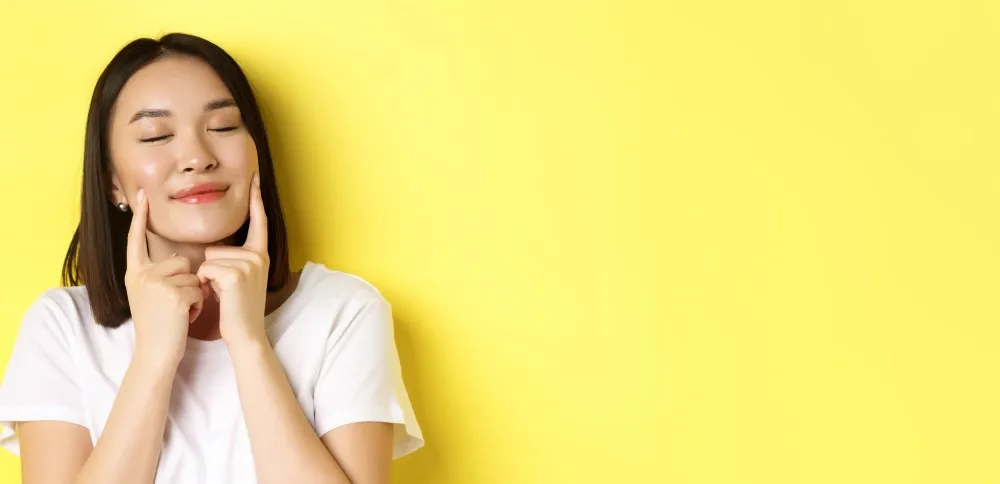 3 Bahan Penting yang Ampuh Atasi Jerawat